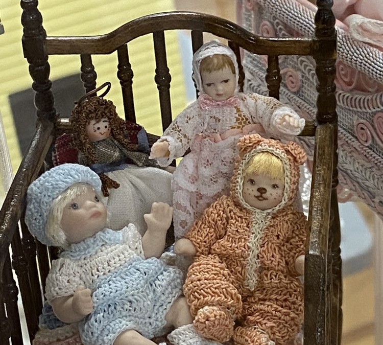 miniature-dollhouse-creations-photo